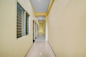 Hotel O Home Trimurti guest house